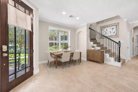 Entry Way - 403 Marina View Dr, Webster, TX 77598 photo 2 of 7