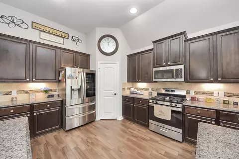 Kitchen - 24503 Eucalyptus Way, Spring, TX 77373 photo 5 of 5