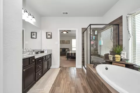 Bath - 24503 Eucalyptus Way, Spring, TX 77373 photo 1 of 2
