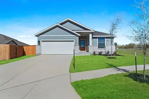 2657 Lake Bryan Dr, Dayton, TX 77535