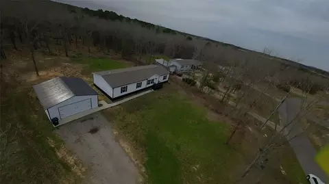 141 Tanglewood Dr, Gilmer, TX 75645