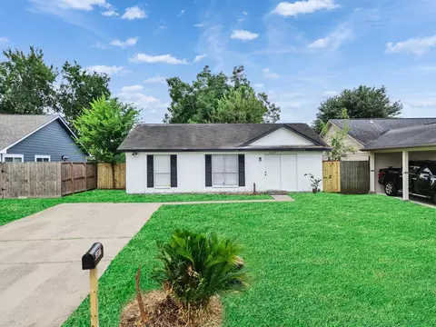 3207 Brookston St, Houston, TX 77045