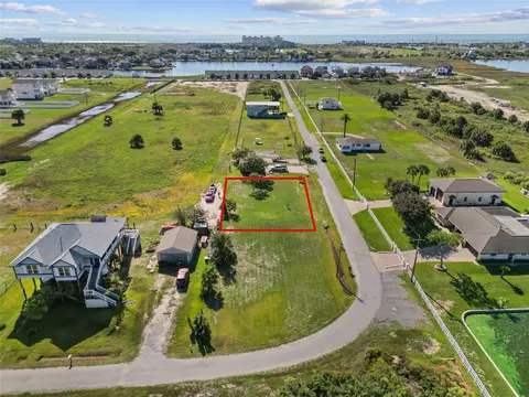 lot3 105th St, Galveston, TX 77554