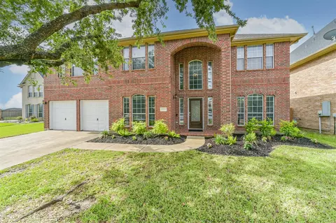 2705 Haleys Comet Ct, Deer Park, TX 77536