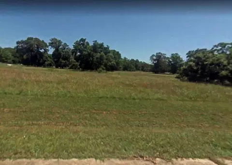 406 Rancho Chico Trl, Angleton, TX 77515