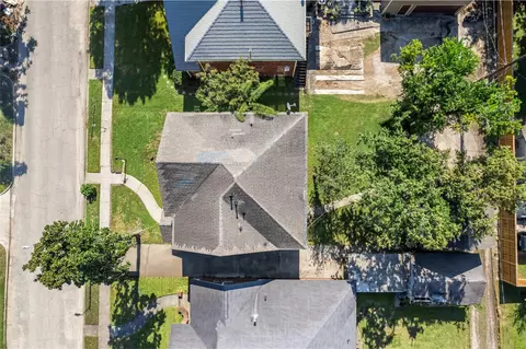 2218 Arbor St, Houston, TX 77004