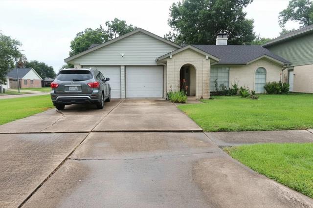 7318 Towerview Ln, Missouri City, TX 77489