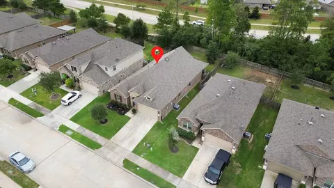 View/Area - 11371 Dawn Beach Ln, Conroe, TX 77304 photo 1 of 8