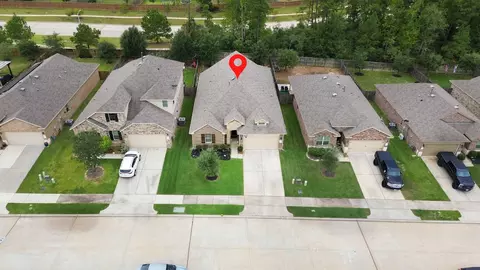 View/Area - 11371 Dawn Beach Ln, Conroe, TX 77304 photo 5 of 8
