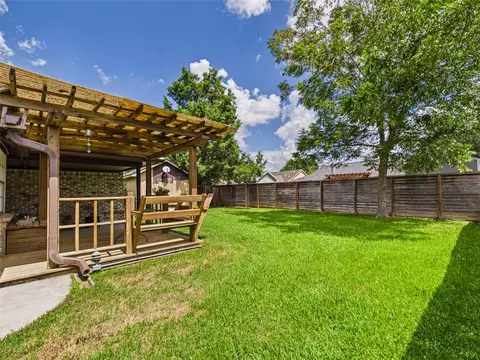 Exterior - 3919 Sandlehurst Dr, Pasadena, TX 77504 photo 11 of 13