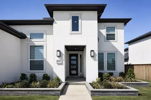 4650 Brazos Shores Dr, Sugar Land, TX 77479
