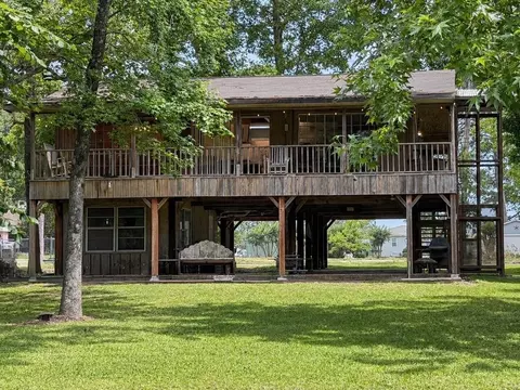 Exterior - 168 Timberline Dr, Trinity, TX 75862 photo 1 of 5