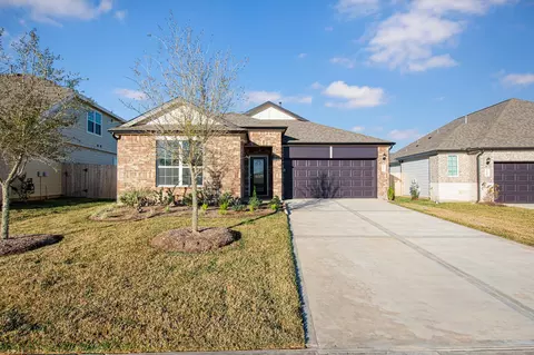 3017 Bristlegrass St, Brookshire, TX 77423