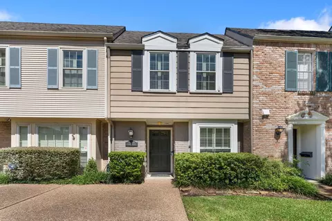 13228 Trail Hollow Dr #3228, Houston, TX 77079