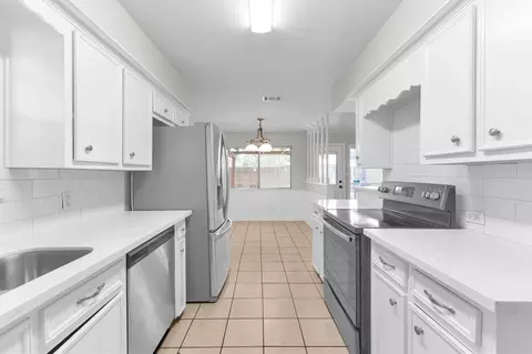 Kitchen - 6903 River Mill Dr, Spring, TX 77379 photo 1 of 2