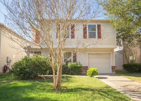 3402 Dartmouth Field Ln, Fresno, TX 77545
