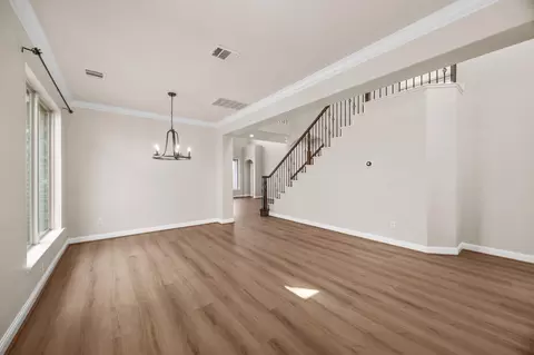Living - 20522 Saddleback Chase Ln, Cypress, TX 77433 photo 8 of 9
