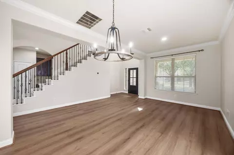 Living - 20522 Saddleback Chase Ln, Cypress, TX 77433 photo 7 of 9