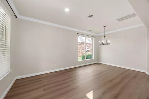 Living - 20522 Saddleback Chase Ln, Cypress, TX 77433 photo 9 of 9