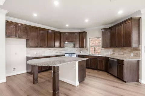 Kitchen - 20522 Saddleback Chase Ln, Cypress, TX 77433 photo 2 of 3