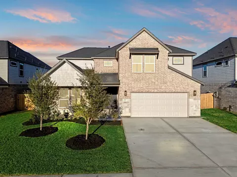 4519 Whisperwood Dr, Rosenberg, TX 77471