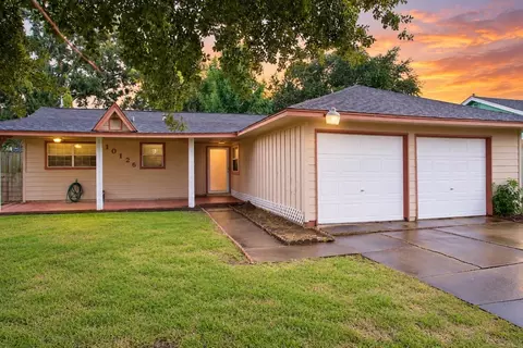 10126 Fleming Dr, Houston, TX 77013
