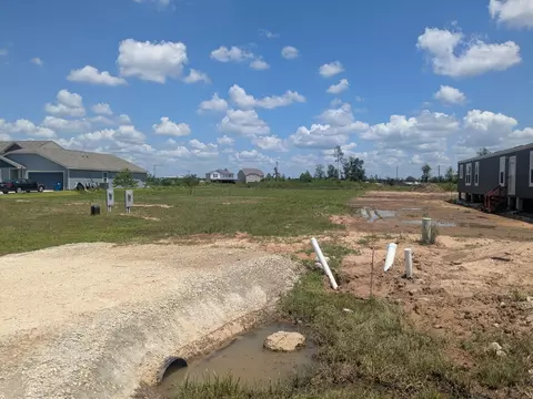 1192 Road 5823, Dayton, TX 77327