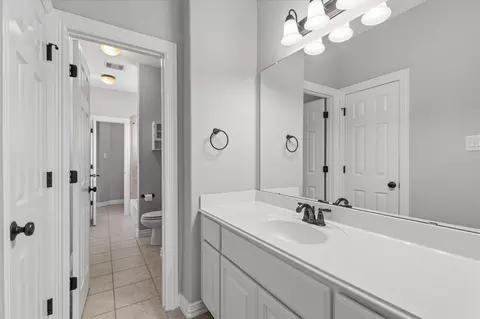 Entry Way - 25107 Hogan Bridge Dr, Spring, TX 77389 photo 6 of 6