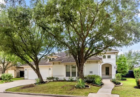 11435 Legend Manor Dr, Houston, TX 77082
