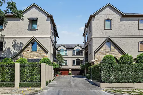 2124 Harold St #A, Houston, TX 77098