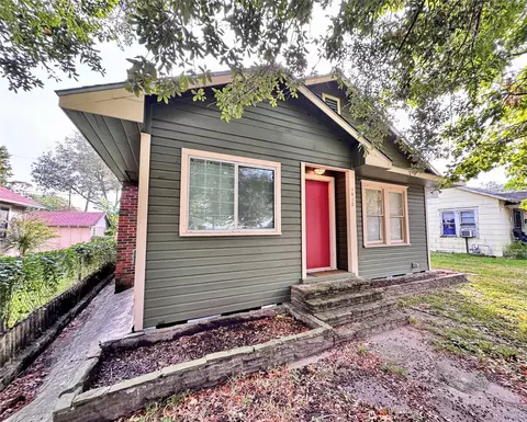 1410 Walton St, Houston, TX 77009