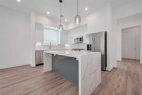 3510 Hadley St, Houston, TX 77004