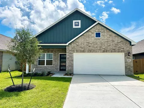 805 Apple Blossom Dr, La Marque, TX 77568