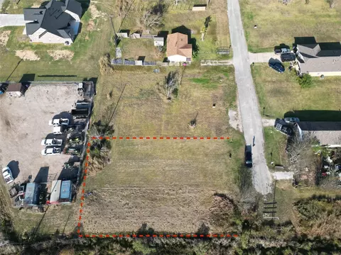 623 S Avenue G, Freeport, TX 77541
