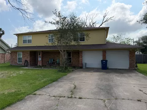 6105 Sugar Hill Dr, Angleton, TX 77515