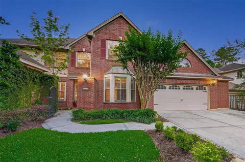 10 Mirror Ridge Dr, The Woodlands, TX 77382