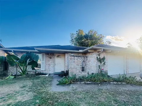 4414 Debeney Dr, Houston, TX 77039