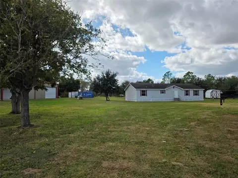 17011 Park St, Alvin, TX 77511
