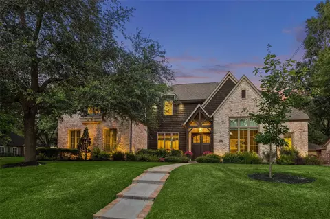 12103 Overcup Dr, Houston, TX 77024