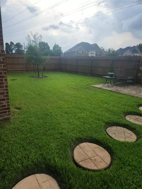 Exterior - 4503 Carmel River Ln, Spring, TX 77388 photo 7 of 9