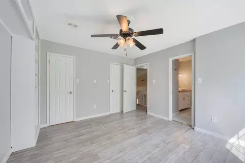 Bedroom - 827 Vine St, Bryan, TX 77802 photo 4 of 5