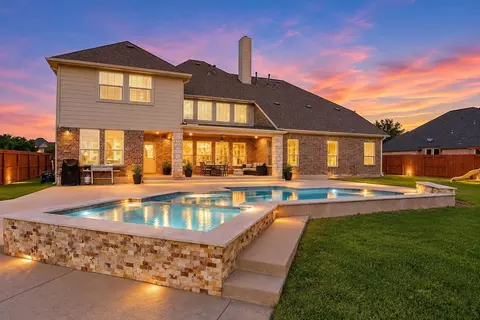 10458 Waterstone Estates Ct, Tomball, TX 77375