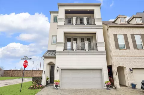 3622 Somerset York Ln, Houston, TX 77055