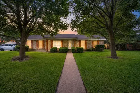 5911 Dawnridge Dr, Houston, TX 77035