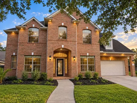 9702 Alyssa Ct, Humble, TX 77396