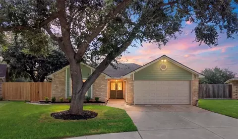 3123 W Heatherock Cir, Sugar Land, TX 77479