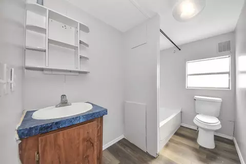 Bath - 14009 Rustic Ln, Conroe, TX 77306 photo 5 of 5