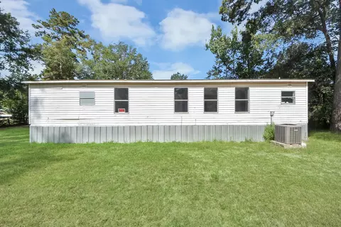Exterior - 14009 Rustic Ln, Conroe, TX 77306 photo 3 of 10