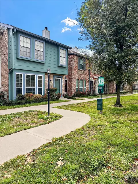 5800 Lumberdale Rd #89, Houston, TX 77092