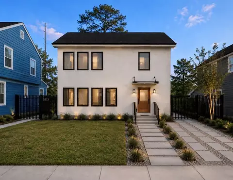 5313 Palmer St, Houston, TX 77004